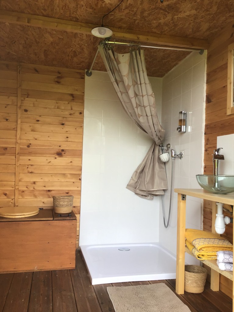 Yourtes Lacroutz, Nassiet, Yourtes Nassiet, Yourtes Landes, Yourtes Nouvelle-Aquitaine, hébergement insolite Landes, hébergement insolite Nouvelle-Aquitaine